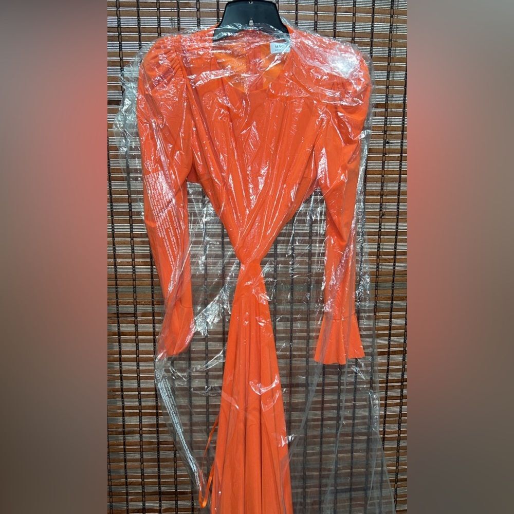 NWT Women's Mac Duggal Puff-Sleeve‎ Cut-Out Trumpet Gown in Size 8 - Picture 5 of 7